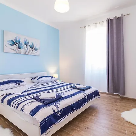 Holiday home Casa Grotta Istriana Mit Neu Pool Near Center In Pula